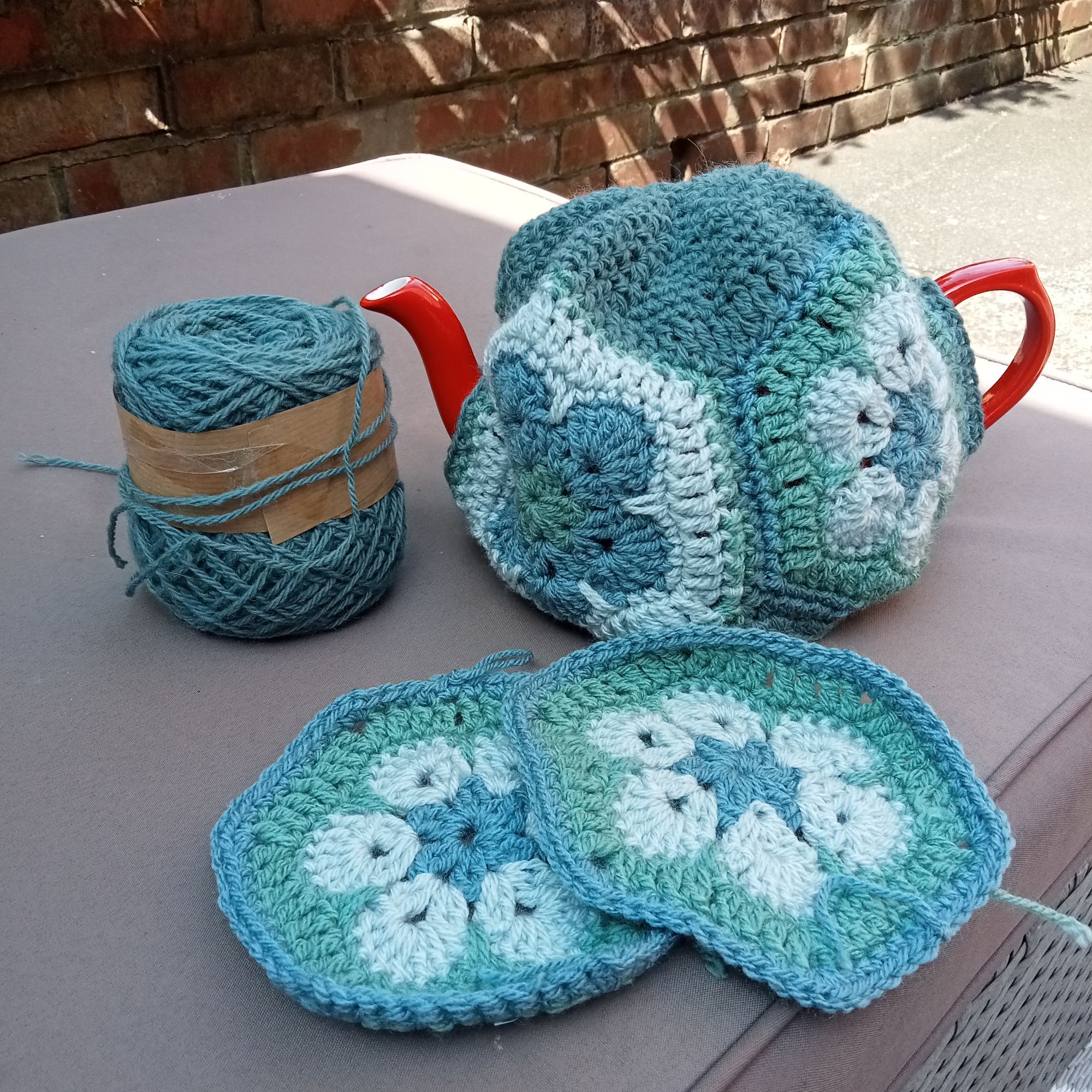 The Art of Teapot Cosies: How To Make One & Why You Want To The Art of Teapot Cosies: How To Make One & Why You Want To